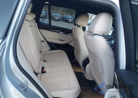 2021 BMW X3 xDrive30I z USA, uszkodzony, nr VIN 5UXTY5C09M9E17053